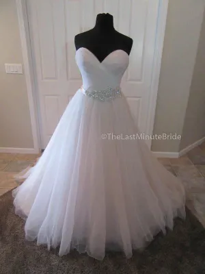 Allure Bridals 2904
